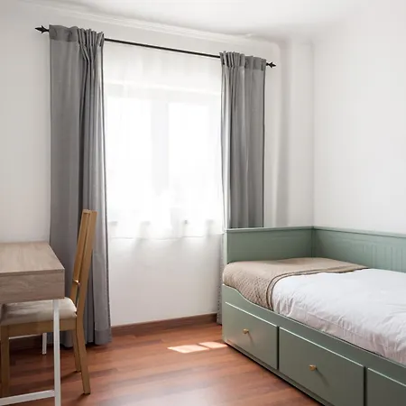 Olivais 2br Apartamento