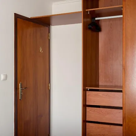 Olivais 2br Apartamento *