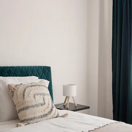 Apartamento Olivais 2br *